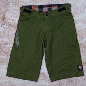Troy Lee Designs Skyline Green Moto Sports Shorts Mens Size 34